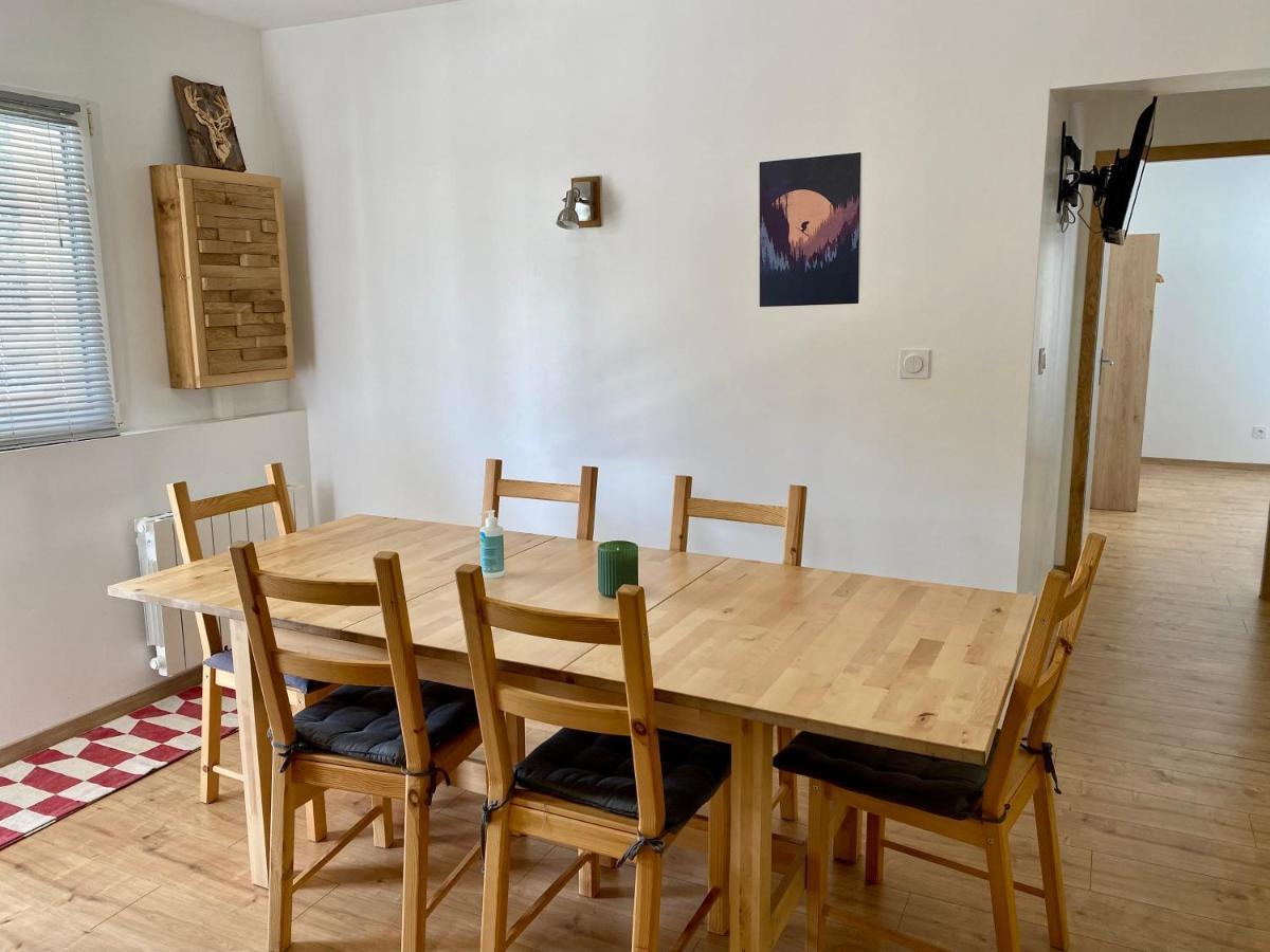 Appartement Ideal Pour Ete Et Hiver, Situe Au Pied Des Pistes De Ski Et Des Sentiers De Randonnee Prémanon Kültér fotó
