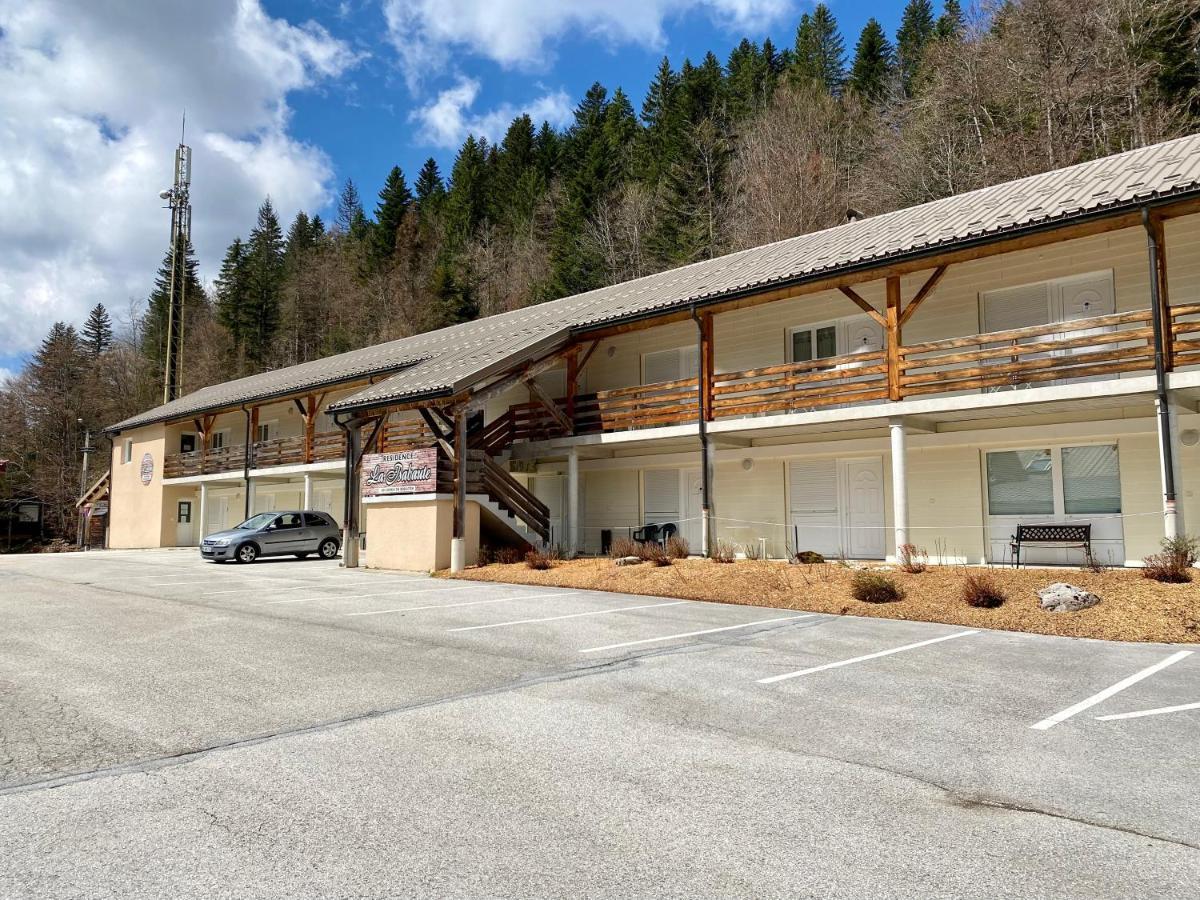 Appartement Ideal Pour Ete Et Hiver, Situe Au Pied Des Pistes De Ski Et Des Sentiers De Randonnee Prémanon Kültér fotó